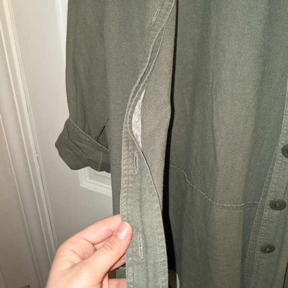 Olive green button down - Picture 4 of 4